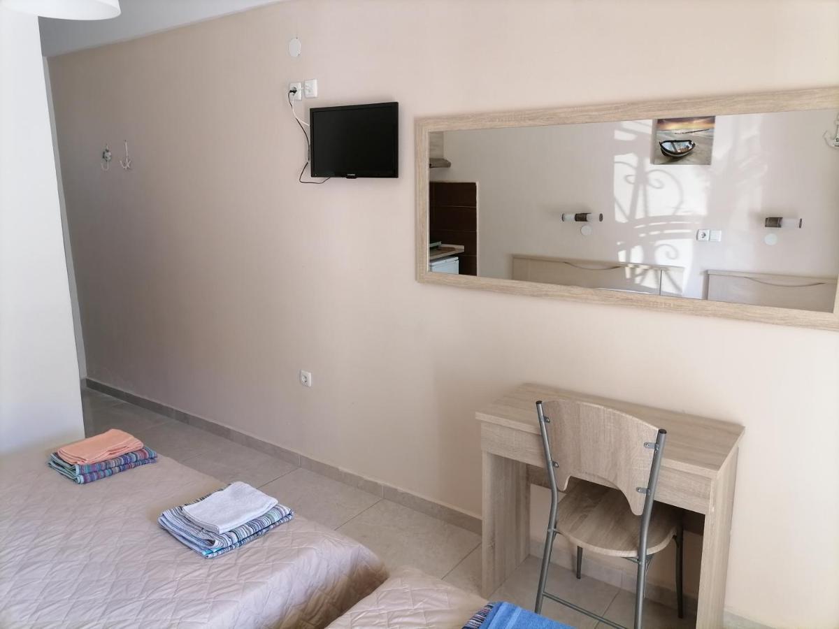 Porto Sun Apartment Пефкохори Екстериор снимка