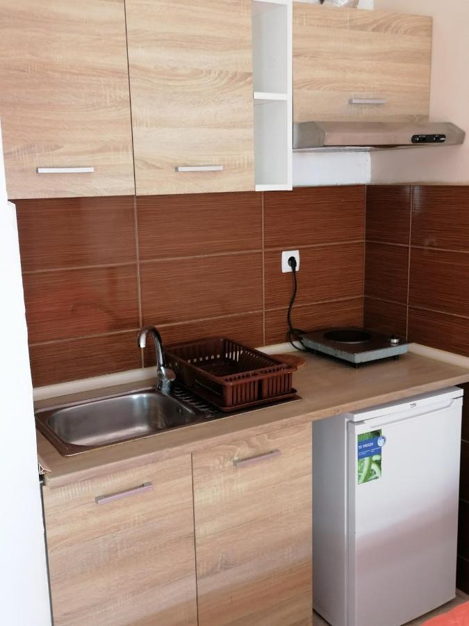Porto Sun Apartment Пефкохори Екстериор снимка