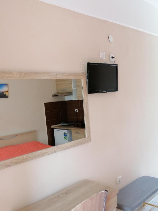 Porto Sun Apartment Пефкохори Екстериор снимка